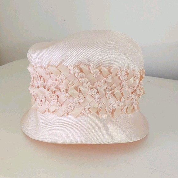 Vintage Accessories - Pretty in Pink Vintage Weave Ruffle Bucket Hat